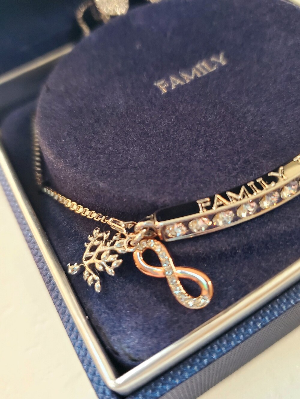 Brilliance Crystal Infinity Bar FAMILY FOREVER Adjustable Bracelet - Picture 6 of 11